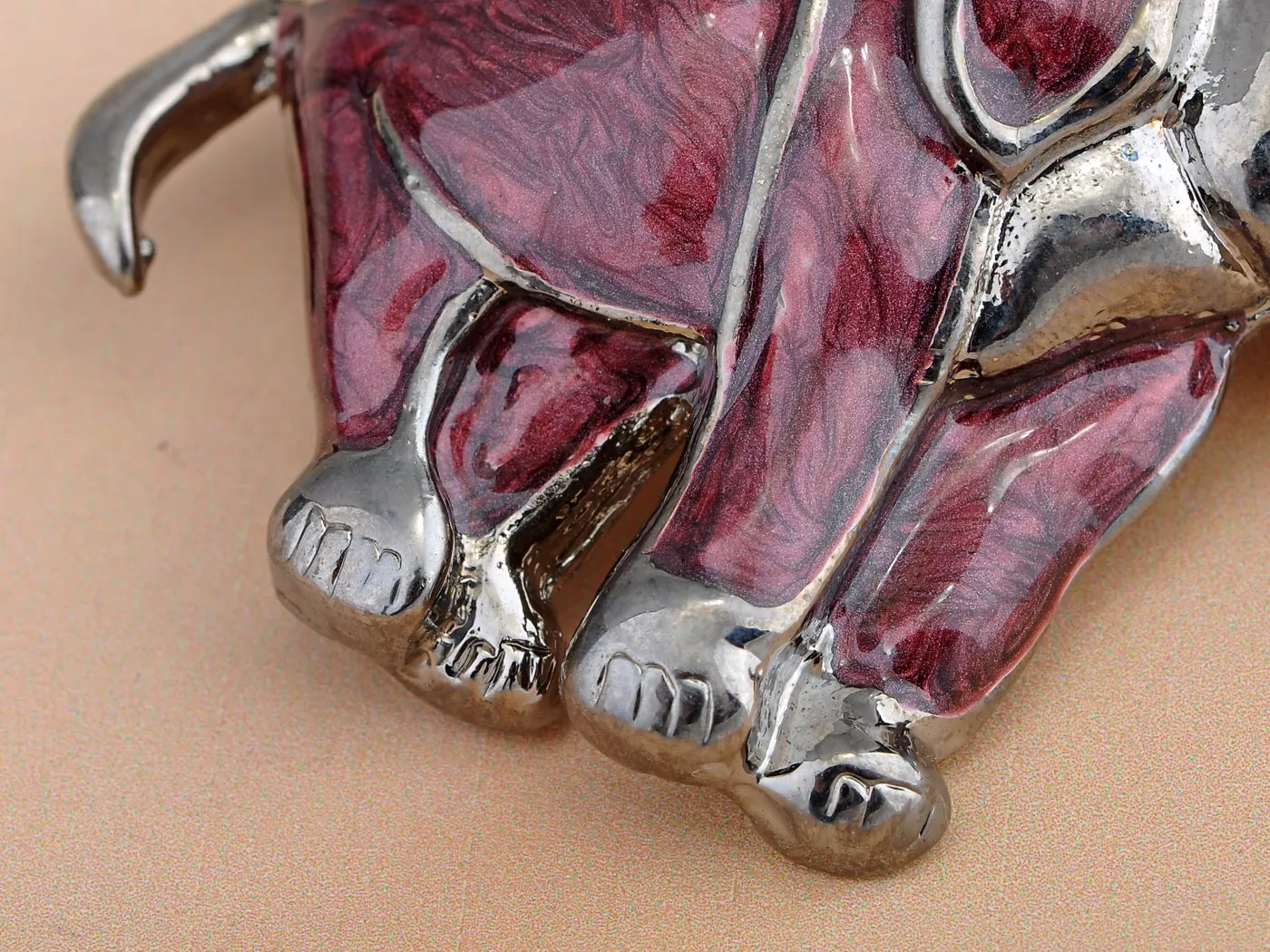 Alilang Nickel Tone Iridescent Rhinestones Pearlescent Maroon Elephant Brooch Pin