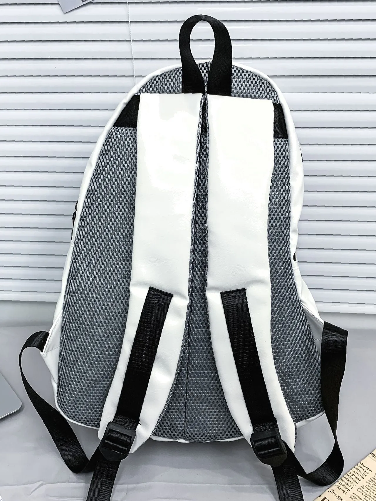 Bag For Love  Cartoon Patched Detail Novelty Bag   Women Backpacks