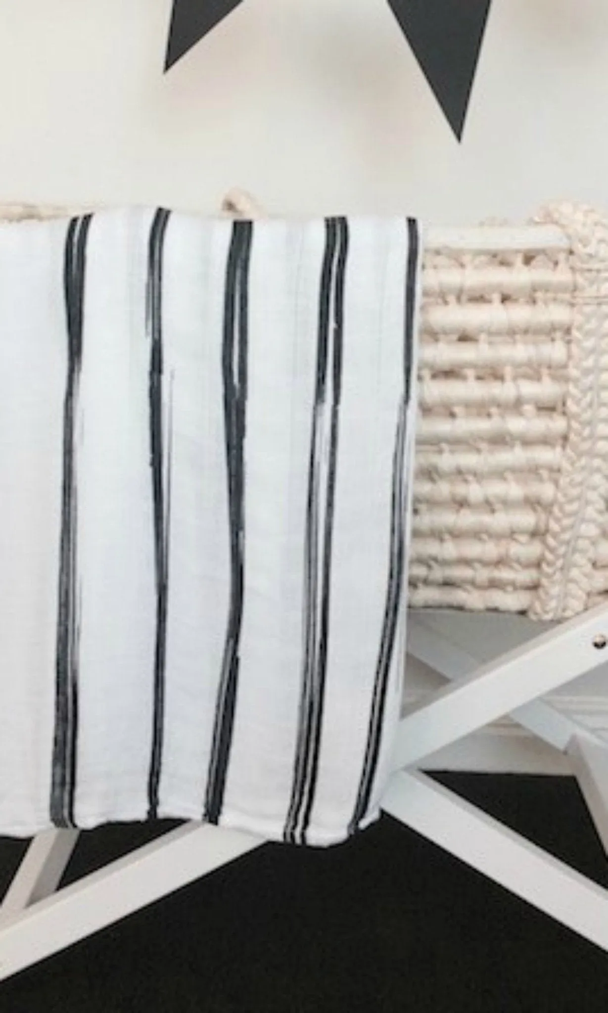 Bamboo Muslin Swaddle | Paint Stroke
