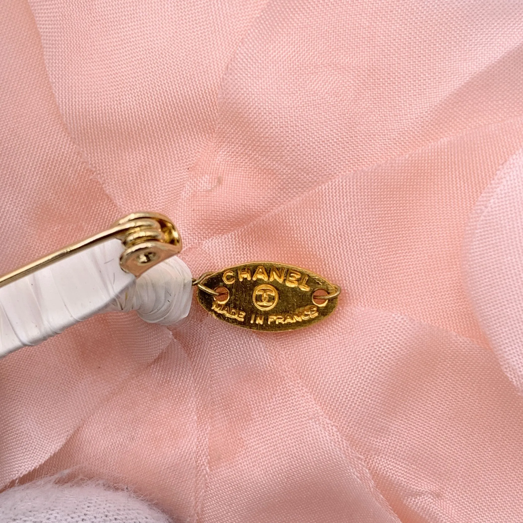 Chanel Vintage Fabric Light Pink Flower Camellia Camelia Pin Brooch