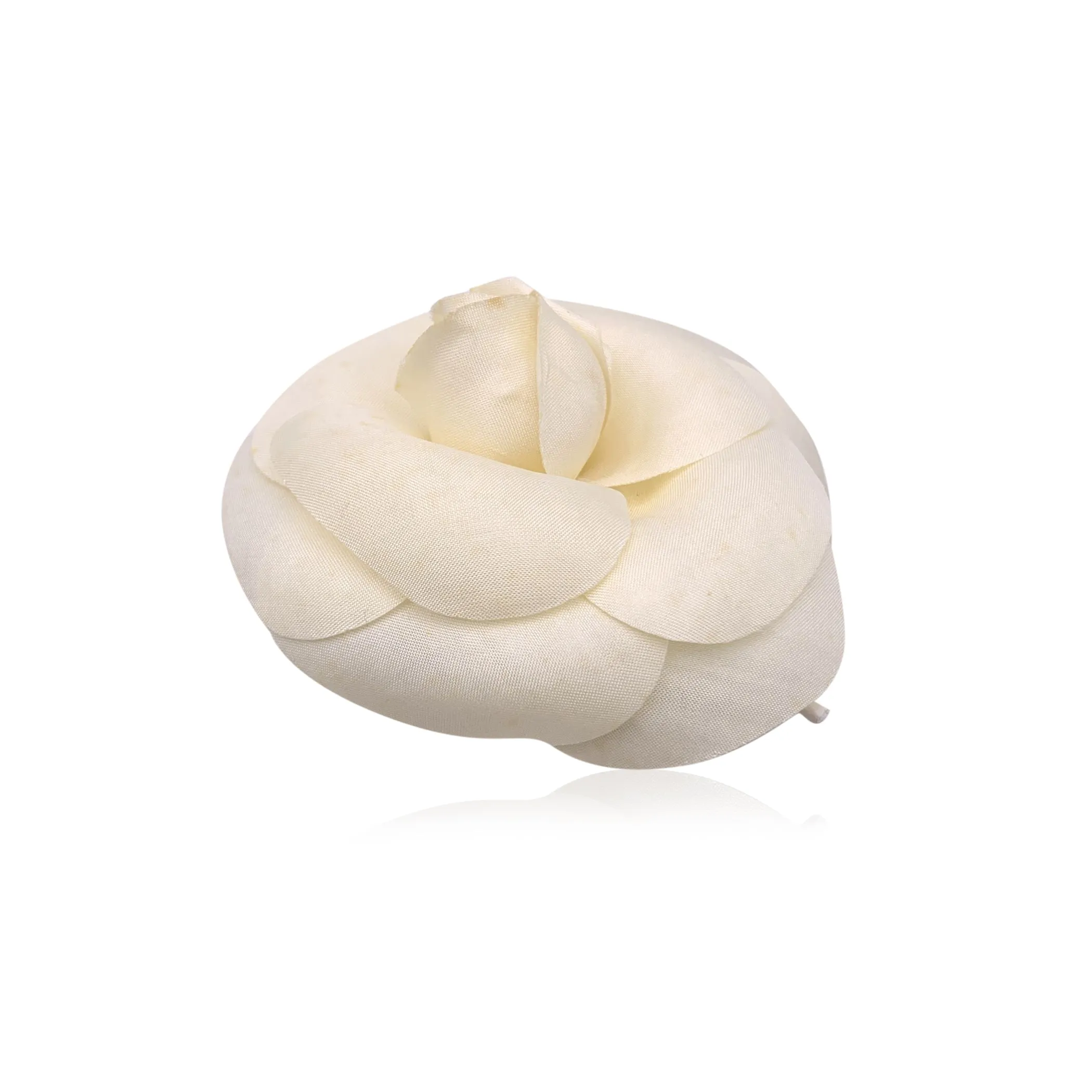 Chanel Vintage White Cloth Flower Camelia Camellia Brooch Pin
