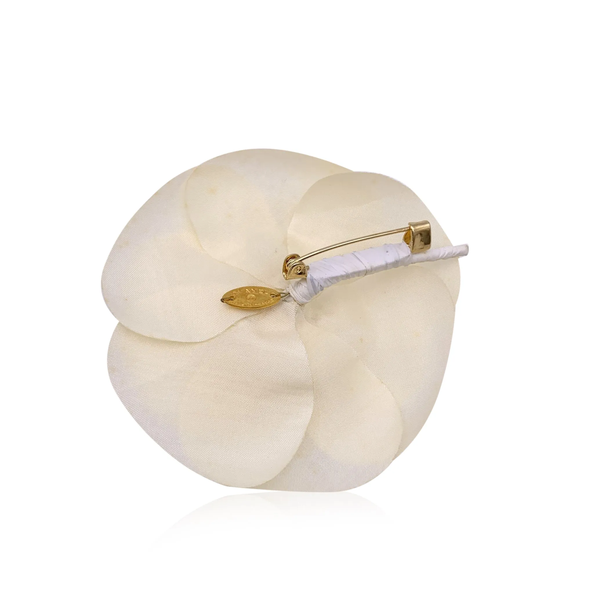 Chanel Vintage White Cloth Flower Camelia Camellia Brooch Pin