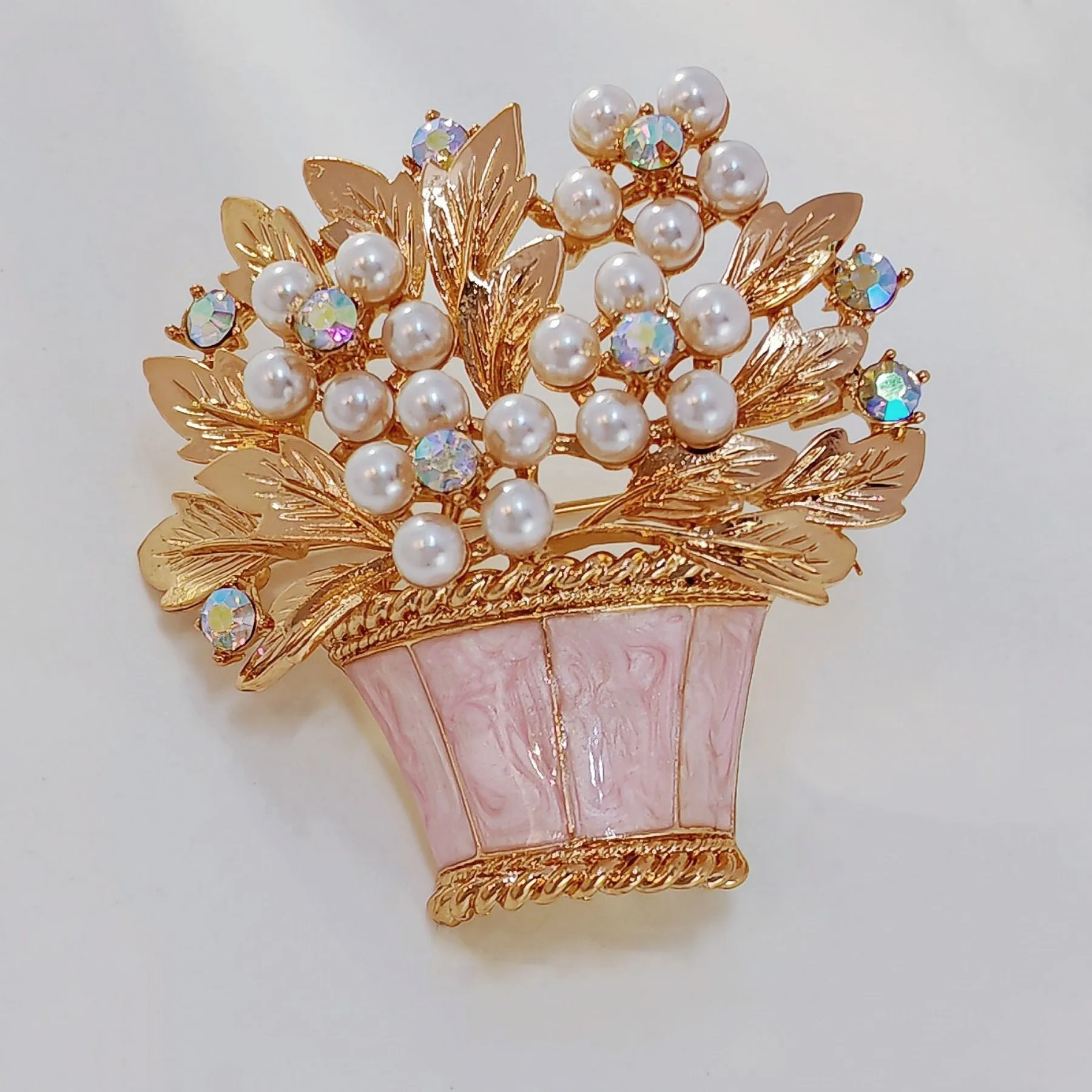 Gorgeous Pearl Floral Pink Basket Brooch Pin Mother Gift Jewelry
