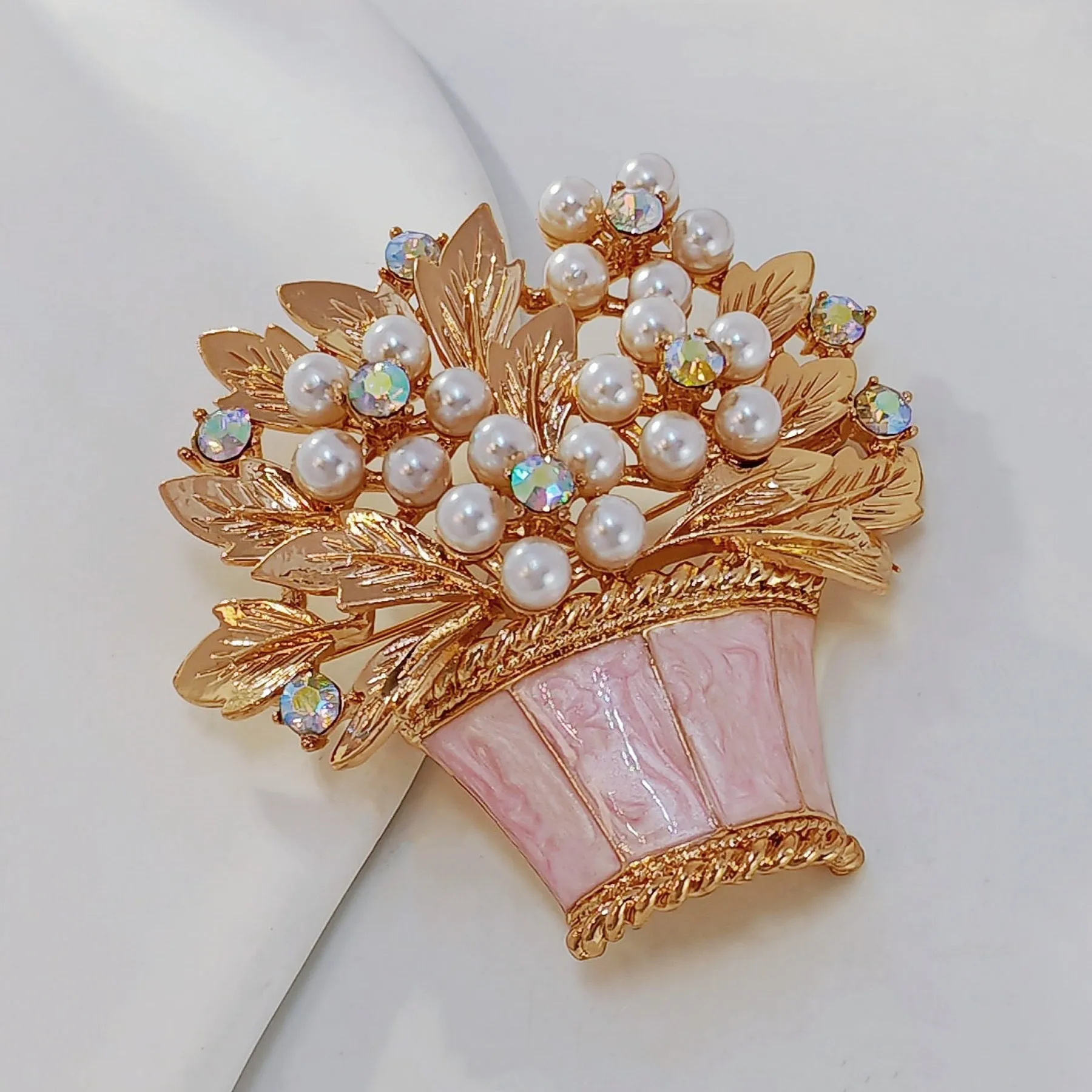 Gorgeous Pearl Floral Pink Basket Brooch Pin Mother Gift Jewelry
