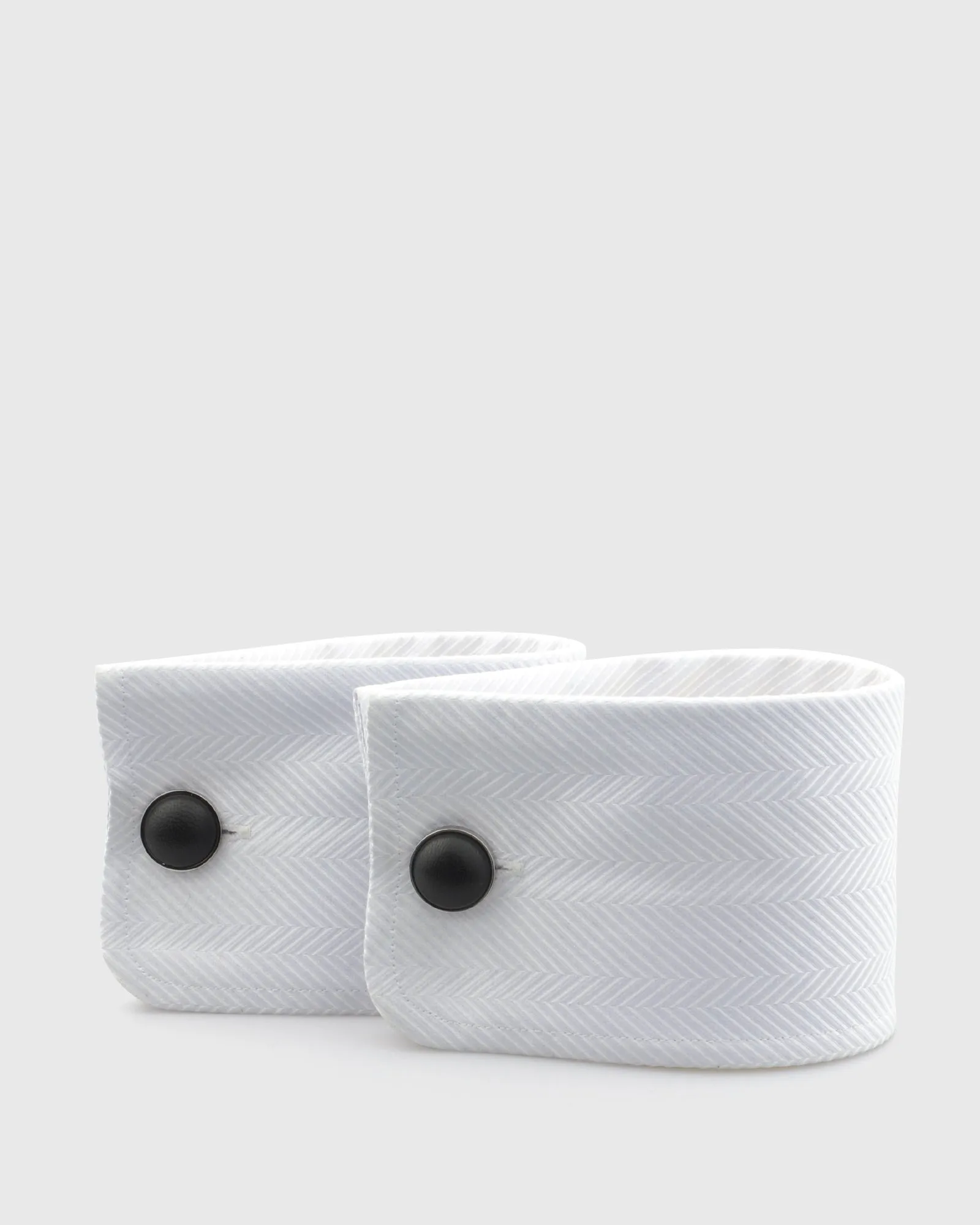 VINCENT & FRANKS VF20627 BLACK LEATHER CUFFLINKS