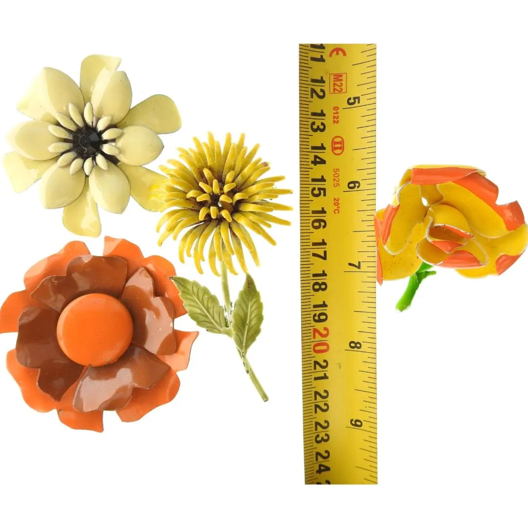 Vintage flower brooches and pins set